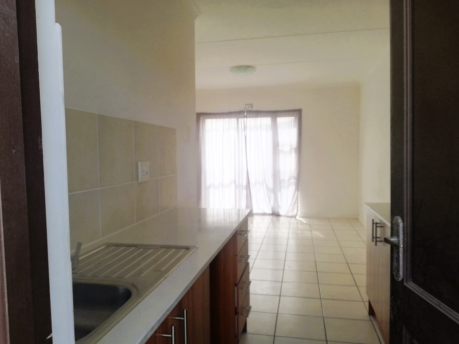 To Let 0 Bedroom Property for Rent in Grassy Park Western Cape